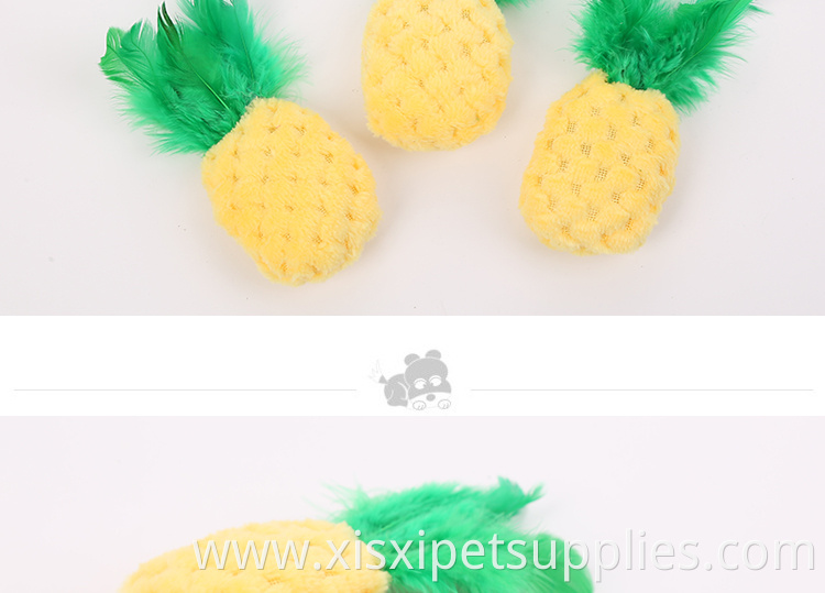wholesale pineapple Pet throwing toy catnip plush cat toy